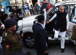 राहुल गांधी की 9 को विशाल रैली,प्रदेश कार्यालय में गहलोत व पायलट ने की बैठक