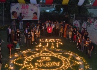 2100 दीपकों की रोशनी से हुआ जगमग,जिफ का देशी-विदेशी फिल्मी संसार,अगला 12वां संस्करण गवाह बनेगा 5100 दीपकों की श्रंखला का