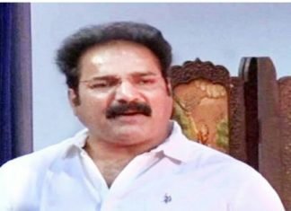 भाजपा का हल्ला बोल केवल नौटंकी, 50 से 60 लोग ही जुट पाए