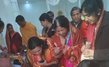 जैनेश्वरी दीक्षा समारोह, चार की दिगम्बर जैन मंदिर में हुई गोद भराई