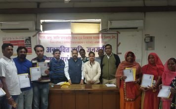 ऋण माफी शिविर आयोजित,जयपुर कलेक्टर ने 290 ऋणियों को सौंपे माफी प्रमाण पत्र