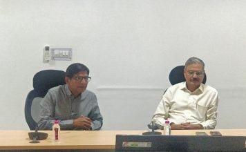 पुलिस मुख्यालय में पुलिसकर्मियों के स्वास्थ्य सम्बन्धी व मानसिक सम्वर्धन के लिए विशेषज्ञो के व्याख्यान