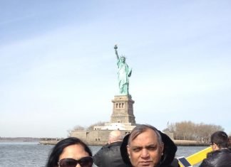 आज की शख्शियत: डॉ नरेश गोस्वामी,, गर्व से कहलाना चाहते हैं मोदी भक्त,,भविष्यवक्ता के साथ संगीत में रुचि रखने वाले डॉ नरेश पूर्णतया संघी हैं,