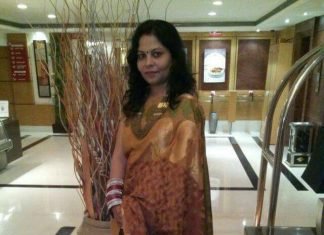 आज की शख्शियत,,,सबसे मिलना, बांते करना,डांस करना बड़ा अच्छा लगता है:श्वेता शर्मा, जो बेहद खुशमिज़ाज व बहुमुखी प्रतिभा की है धनी,,