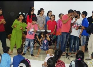 लीडिंग नोट्स ने कैंसर पीड़ित बच्चों को सुरीली सौगात दी,भगवान महावीर कैंसर अस्पताल में हुआ विशेष म्यूजिकल शो,,