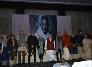 राजस्थान के राज्यपाल, कलराज मिश्र थे मुख्य अतिथि,,महात्मा गांधी की 150 वीं जयंती एवं क्लार्क्स आमेर के फाउंडर्स डे पर आयोजित हुआ कार्यक्रम