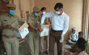 *निराश्रित लोगों को भोजन के पैकेट वितरित किए गए* अतिरिक्त पुलिस आयुक्त व अन्य आला अफसरों के साथ सामाजिक संस्थाएं आईं आगे