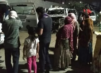 अक्षय रिसर्च एंड वेलफेयर फाउंडेशन परिवार ने लॉक डाउन के रहने तक हर भूखे को खाना और जरूरतमन्दों तक दवाई पहुंचाने का लिया संकल्प,,