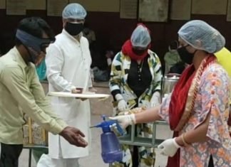 मातृ दिवस को विशेष बनाया,श्री श्याम रसोई ने, लॉक डाउन -फर्स्ट से गरीबों को निरन्तर भोजन दिया जा रहा है,,