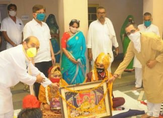 परम्परा का निर्वहन करते हुए,ठिकाना श्री गोविन्द देव जी मंदिर व आर्ष संस्कृति दिग्दर्शक ट्रस्ट ने एक जोड़े का विवाह कराया सम्पन्न,,