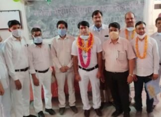 श्वसन रोग संस्थान,जयपुर में शपथ ग्रहण समारोह हुआ आयोजित,, अध्यक्ष सत्यवीर ने कार्यकारिणी सदस्यों के साथ शपथ ली,,डॉ विनोद शर्मा, राजेंद्र राना,अनेश सैनी के साथ अतिथी रहे मौजूद,,