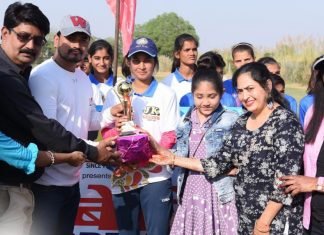 *जे.के. मसाला प्रजेंट बेटी प्रीमियर लीग 2020 का आगाज़* सिरसी रोड़ स्थित मॉयल क्रिकेट एकेडमी में हुआ 3 नवम्बर से 5 नवम्बर तक,,