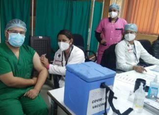 जब लाइव कोरोना में अपना कर्तव्य निभाया तो अब कोरोना वैक्सीनेशन से डर कैसा,, –राजेन्द्र राना