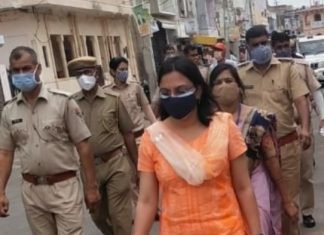 जिला पुलिस अधीक्षक, जयपुर ग्रामीण शंकर दत्त शर्मा, आई.पी.एस के निर्देशानुसार फ्लैग मार्च व रूट मार्च निकाला गया,,