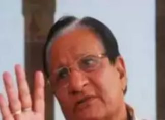 शहर के 4 प्रमुख राजमार्गों पर सेटेलाईट हाॅस्पिटल एवं बस स्टेण्ड बनाये जायेंगे,, इससे सवाई मानसिंह अस्पताल पर चिकित्सीय दबाव कम होगा,,