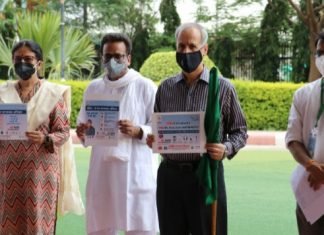 नो मास्क-नो मूवमेन्ट ,, कोविड-19, जागरूकता रथों को डीजीपी लाठर ने दिखाई हरी झण्डी,,