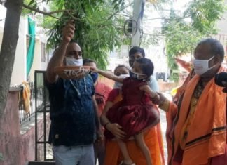 राष्ट्रीय सनातन वाहिनी व अमृत ग्रुप द्वारा *पक्षियों हेतु परिण्डे* अभियान का शुभारम्भ हुआ,, मूक पशु-पक्षीयो की सुध लेनी होगी सभी को,,