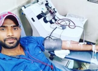 सोच बदलो-गाँव बदलो रक्तदान टीम धौलपुर के रक्तदाता मनोज खौरपुरा ने जयपुर में अपना 16वां रक्तदान कर,, बचाई मित्र की बहन की जान,,