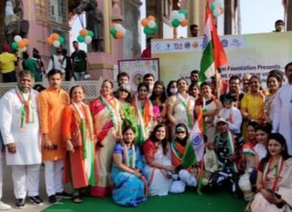 पत्रिका गेट पर पूनम फाउंडेशन और लायंस क्लब विद्याधर नगर ने मनाया,स्वतंत्रता दिवस,,