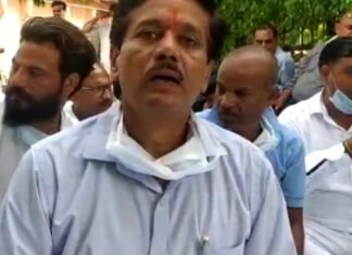 पुलिस का अपराधियों को संरक्षण, चार नर्सिंग कर्मियों की ड्यूटी पर घायल करने वाले अपराधियों को छोड़ा कर्मचारियों में भारी रोष, चिकित्सा कर्मी अनिश्चित कालीन कार्य बहिष्कार, श्वसन रोग संस्थान में मारपीट का मामला,,