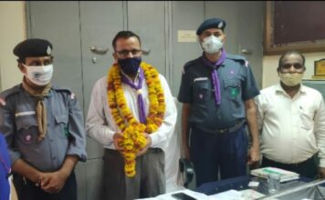 शिक्षा अधिकारीयों ने जिला कमिश्नर के पद पर कार्य ग्रहण किया,,,,