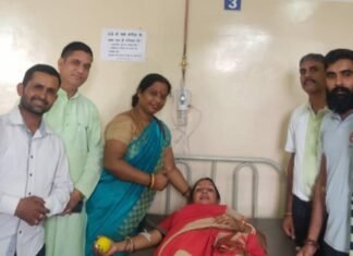 स्व.लक्ष्मीनारायण लाखीवाल की द्वितीय पुण्यतिथि पर रक्तदान शिविर,,