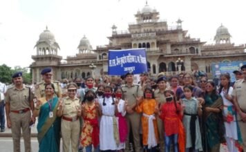 निर्भया स्क्वॉड के नए मिशन “”सेफर सिटी सेफर स्ट्रीट्स “” की शुरुआत, पुलिस उपायुक्त व निर्भया नोडल अधिकारी ऋचा तोमर ने टीम को शपथ दिलाई,,