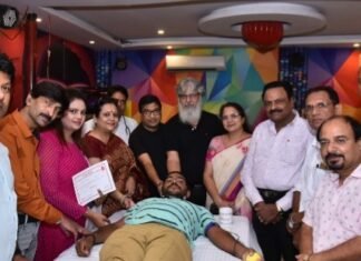 समाजसेवी स्वर्गीय धनराज सिंह जी की स्मृति में हुआ भव्य रक्तदान शिविर का आयोजन,,