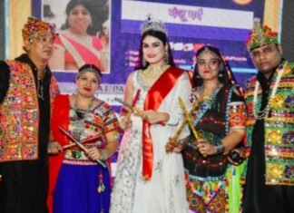 लॉयन्स क्लब का डांडिया महारास हुआ आयोजित,,