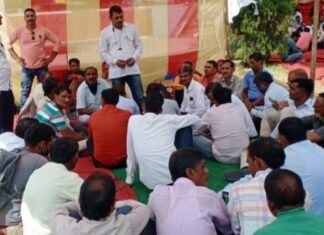 राजस्थान होमगार्ड कर्मचारी संगठन की ओर से होमगार्ड की मांगो को लेकर शहीद स्मारक पर धरना दिया गया,,,