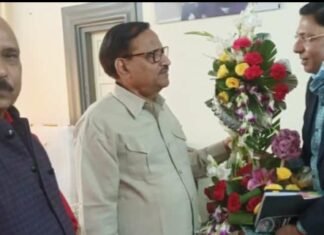 कांग्रेस के कद्दावर नेता, सरल, सहज,स्वभाव के धनी, नव नियुक्त पीएचईडी मंत्री महेश जोशी ने अपना काज आज सम्भाला ,,