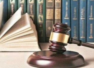 श्रमिक को सेवा से हटाना गलत- हाईकोर्ट,,