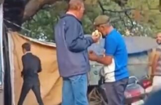 घाटगेट बस स्टैंड पर कार्यवाही के बाद भी जुआ सट्टा बदस्तूर जारी,, आदर्श नगर थाने का पावर गेम, सट्टा तो यहीं चलेगा, 5 से 6 बार खबर के माध्यम से सूचित करने के बाद भी संबंधित आला अफसरों पर जूं क्यों नहीं रेंग रही ? क्या थाने द्वारा गुमराह किया जा रहा है ?