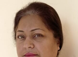 मोनिका को न्याय कब? चित्रकूट थाना आला अफसरों की भी नहीं सुनते, 65 लाख की धोखाधड़ी की शिकार मोनिका ने लगाये पुलिसिया कार्यवाही पर गम्भीर आरोप,, विकास शर्मा क्यों है अब तक गिरफ्त से दूर,,