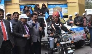 केनरा बैंक की प्रसिद्ध मोटरसाइकिल सवार मिनी अगस्टीन ने एंफिल्ड इंडिया द्वारा आयोजित बाइकर्स रैली में भाग लिया,,