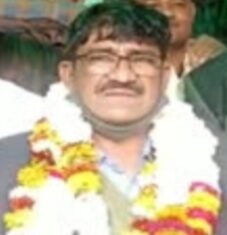 सबसे पहले वक़्फ बोर्ड की जमीनों पर अतिक्रमण हटाए जाएंगे यह नवनिर्वाचित वक्फ बोर्ड के चेयरमैन खानू खां बुधवाली का पहला वक्तव्य था पदभार ग्रहण करते समय,, तो अब बताएँ घाटगेट पर अवैध मैजिक व बसों का संचालन कब होगा बन्द ? कब वहीँ पर खुलेआम चल रहे सट्टे/जुए होंगे बन्द ? कब होगी वक़्फ बोर्ड की जमीन अतिक्रमण मुक्त? RTO भी कब करेगा कार्यवाई ? सरकार,परिवहन विभाग कब ध्यान देगें,, मिलने लगीं है धमकियाँ,घाट गेट सट्टा संचालक हिस्ट्रीशीटर की ओर से, कौन-कौन है लिप्त शीघ्र होगा खुलासा, सनद रहे, NEWINDIA खबर को दलालों,मुखबिरोँ व धमकी देने वालोँ से सख्त नफरत,,