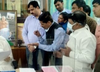 नर्सेज की लंबित एवं ज्वलंत समस्याओं के समाधान को लेकर चिकित्सा मंत्री से मिला नर्सेज प्रतिनिधिमंडल,,