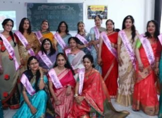 नव उत्थान ट्रस्ट ने उत्कृष्ट कार्य के लिए महिलाओं को किया सम्मानित,,