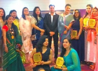 अंतर्राष्ट्रीय दिवस के अवसर पर वूमेन अचीवर अवार्ड का हुआ आयोजन,,, इकबाल खान सी ई ओ, राजलक्ष्मी महिला अर्बन कोऑपरेटिव बैंक थे विशिष्ट अतिथि,,,