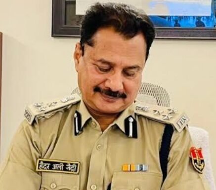 किरायेदारों का पुलिस सत्यापन तत्काल करवाए जाने का आदेश जारी,, प्राप्त सूचना अनुसार इस प्रकार के किराएदार व्यक्ति अलगाववादी, आतंकवादी, समाज विरोधी व राष्ट्र विरोधी तत्वों के रूप में छुपे हो सकते हैं : हैदर अली जैदी