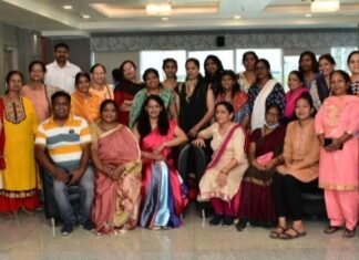 मदर्स डे पर समाज और परिवार को स्वस्थ रखने का लिया संकल्प,,