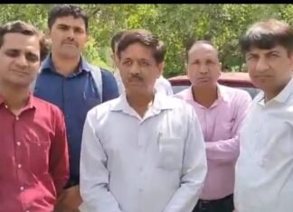 कर्मचारी महासंघ एकीकृत ने उठाई आंदोलनरत तृतीय श्रेणी शिक्षकों के स्थानांतरण की मांग,,