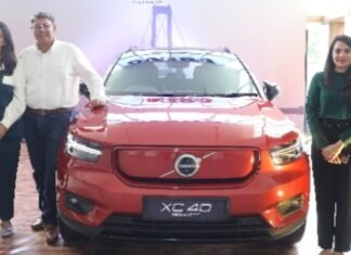 वोल्वो ने जयपुर में अपनी पहली इलेक्ट्रिक कार XC40 Recharge का प्रदर्शन किया,, 1 जुलाई 2022 से booking शुरू,,