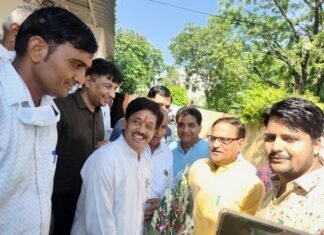 महासंघ प्रतिनिधि मंडल अपनी मांगों के संबंध में जनप्रतिनिधियों से मिला, 15 अगस्त से पूर्व हो समाधान,