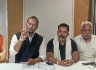 सरपंच पति ने शपथ ली इंदिरा आवास बस्ती उजाड़ने की, पीड़ितों ने गुहार लगाई मुख्यमंत्री से बस्ती को बचाने की,,