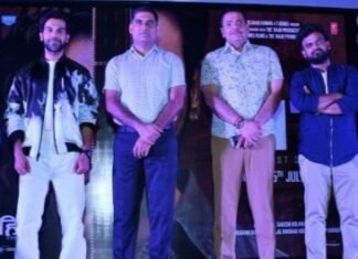 जयपुर पुलिस ने सराहा फ़िल्म “हिट द फर्स्ट केस’ को,,अति.पुलिस आयुक्त अजय पाल लाम्बा, डीसीपी यातायात, प्रह्लाद कृष्णिया व एसीपी आलोक मौजूद रहे,