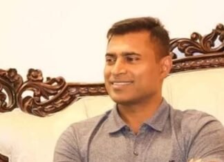 आईपीएस दिनेश एमएन के नाम से गिफ्ट वाउचर मांगने वाला अभी भी पुलिस की गिरफ्त से दूर,,धोखेबाज का यह नंबर है 8839060836 , अब इस नंबर के प्रोफाइल पर जनप्रतिनिधियों की फोटो बदलती जा रही है,, सावधान रहें,,