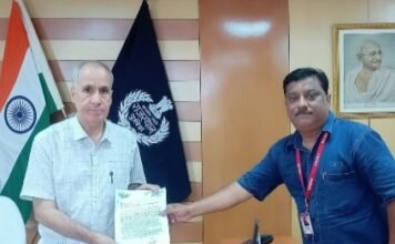 श्याम नगर थाने में हुई एफ आई आर दर्ज,, सन्नी आत्रेय को किया डीजीपी लाठर ने आश्वस्त,,, पूर्व विधायक कांग्रेसी रतन देवासी के गुर्गे द्वारा मिली धमकी मामला,