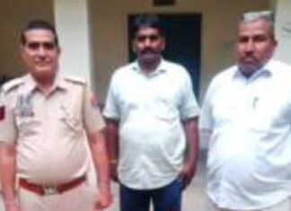 पोक्सो एक्ट में 5 साल से फरार ₹5000 का इनामी अभियुक्त गिरफ्तार पुलिस थाना शास्त्री नगर की कार्यवाही