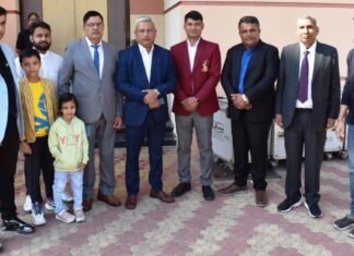 मदर्स एजुकेशन हब की मोटिवेशनल सेमीनार और अवॉर्ड सेरेमनी आयोजित ,, 1000 बच्चों को पुरस्कार वितरित,